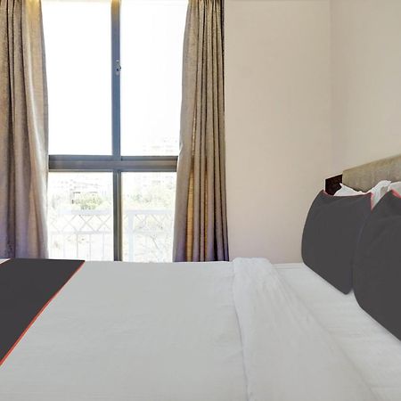 Super Townhouse Poona Royal Ξενοδοχείο Pimpri-Chinchwad Εξωτερικό φωτογραφία