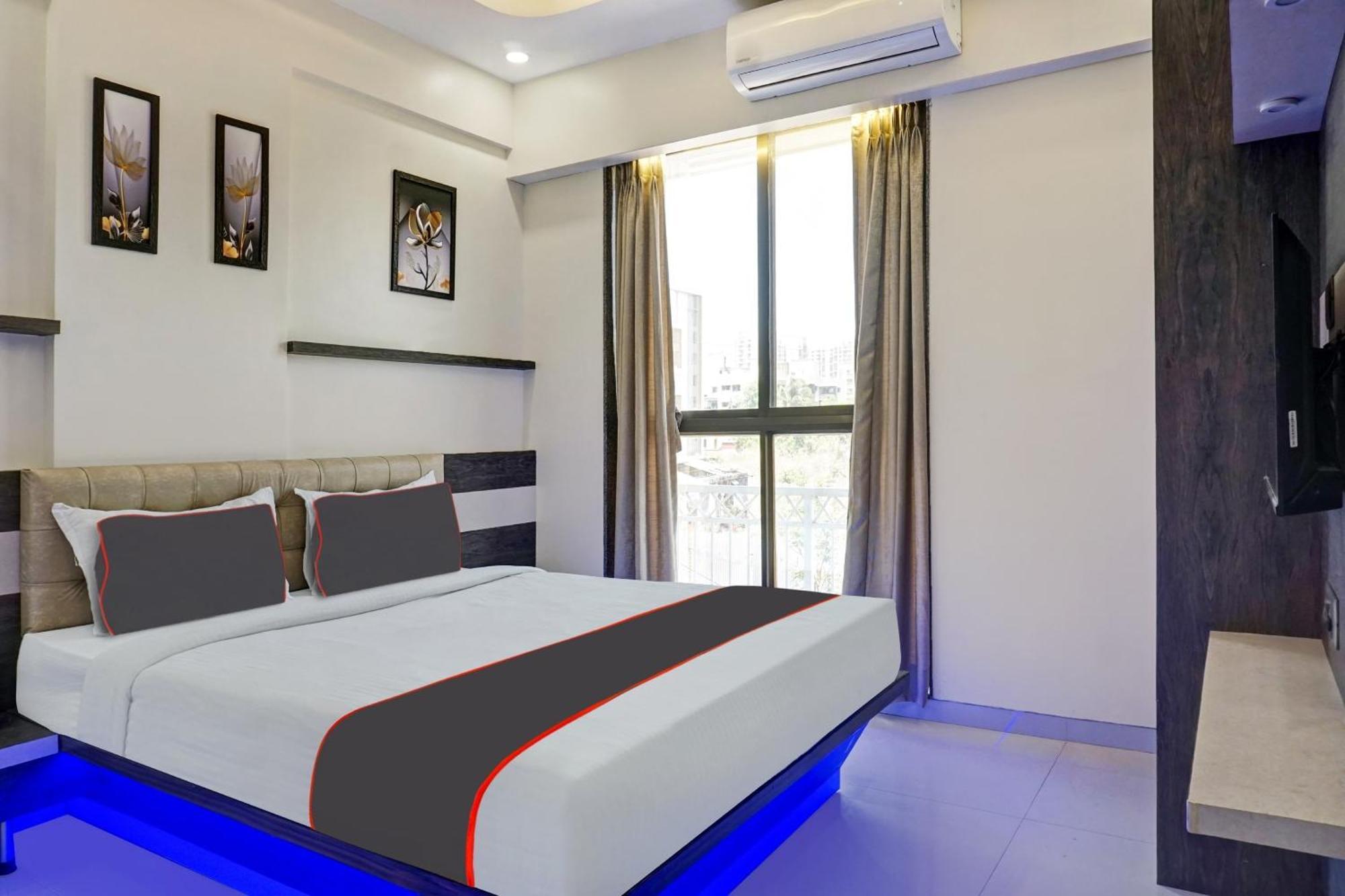 Super Townhouse Poona Royal Ξενοδοχείο Pimpri-Chinchwad Εξωτερικό φωτογραφία